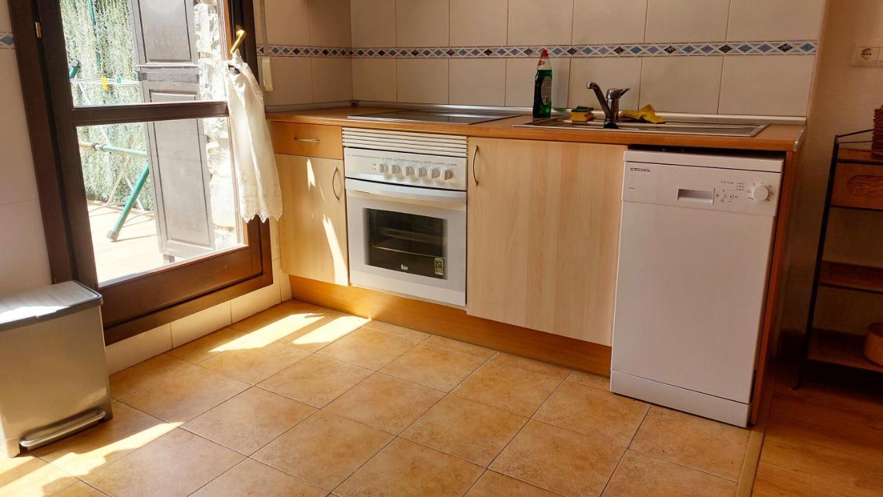 Apartamentos Castiello De Jaca 3000 Exteriör bild