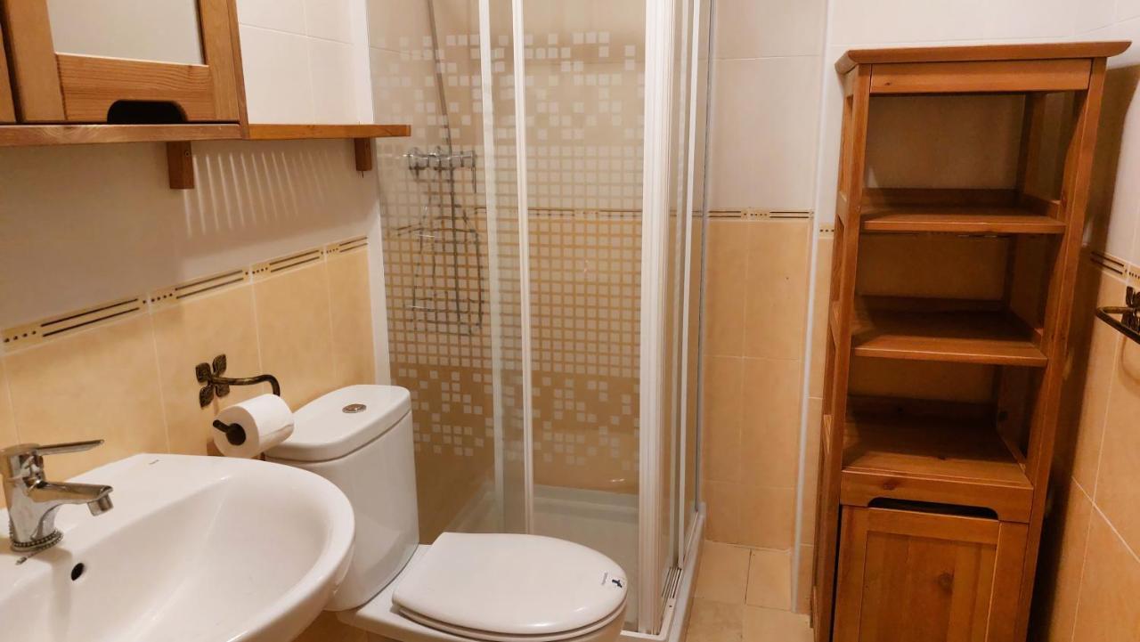 Apartamentos Castiello De Jaca 3000 Exteriör bild