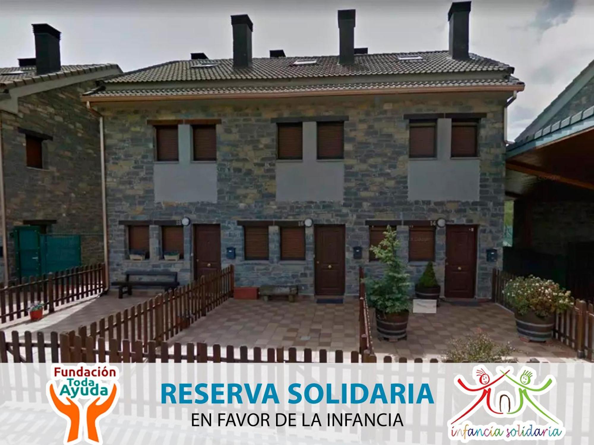 Apartamentos Castiello De Jaca 3000 Exteriör bild